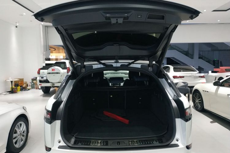 Used Land Rover Range Velar 2021 P340 R-DYNAMIC SE Trunk