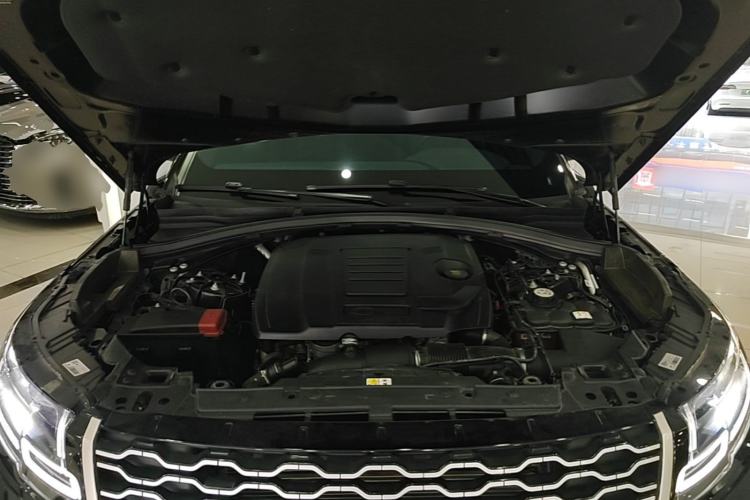 Used Land Rover Range Velar 2022 250 PS Sparkling Heritage Edition Engine Bay