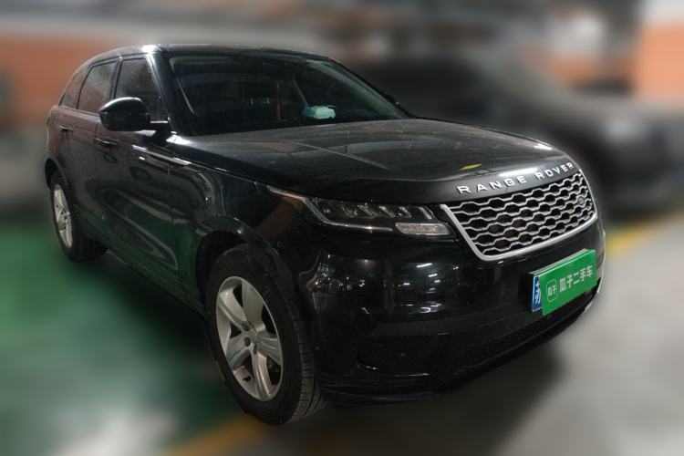 Used Land Rover Range Velar 2022 250 PS Front Right 45 Deg