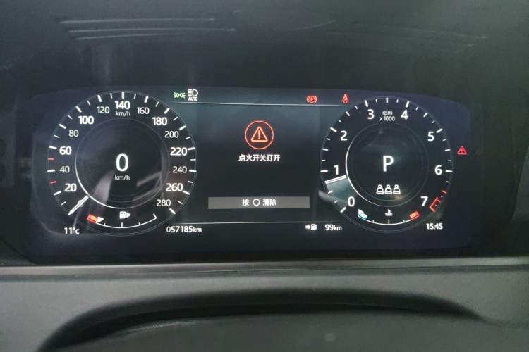 Used Land Rover Range Velar 2022 250 PS Sparkling Heritage Edition Instrument Cluster