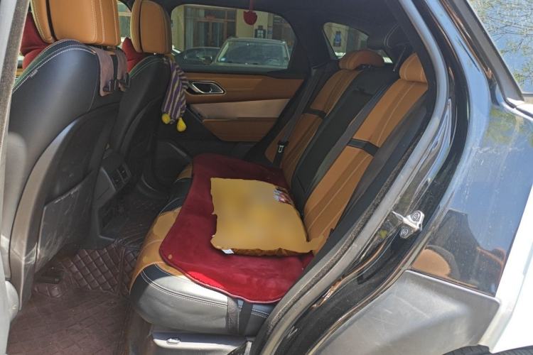 Used Land Rover Range Velar 2022 250 PS Sparkling Heritage Edition Left Rear Seat