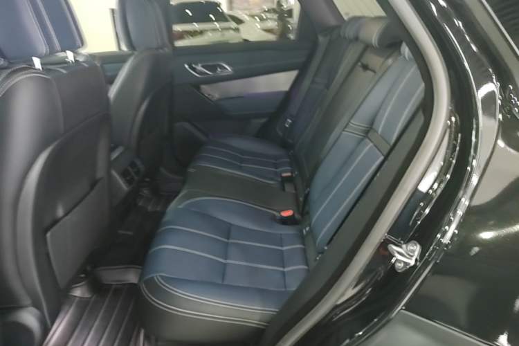 Used Land Rover Range Velar 2022 250 PS Sparkling Heritage Edition Left Rear Seat