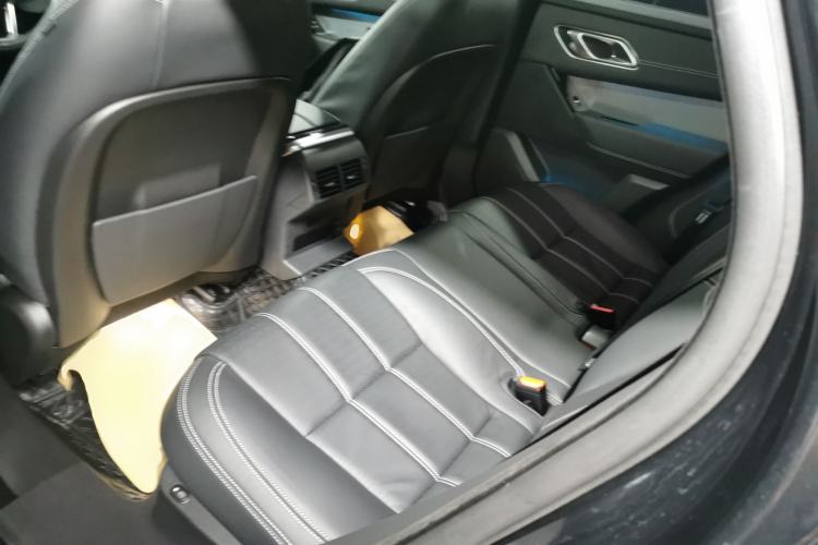 Used Land Rover Range Velar 2022 250 PS Sparkling Heritage Edition Left Rear Seat