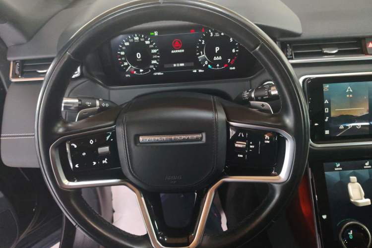 Used Land Rover Range Velar 2022 250 PS Sparkling Heritage Edition Steering Wheel