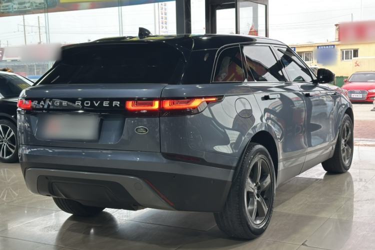 Used Land Rover Range Velar 2022 250 PS Exterior 8