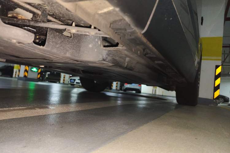 Used Land Rover Range Velar 2022 250 PS Chassis Front Left