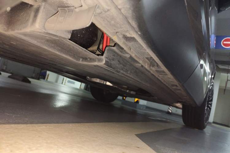 Used Land Rover Range Velar 2022 250 PS Chassis Rear Right