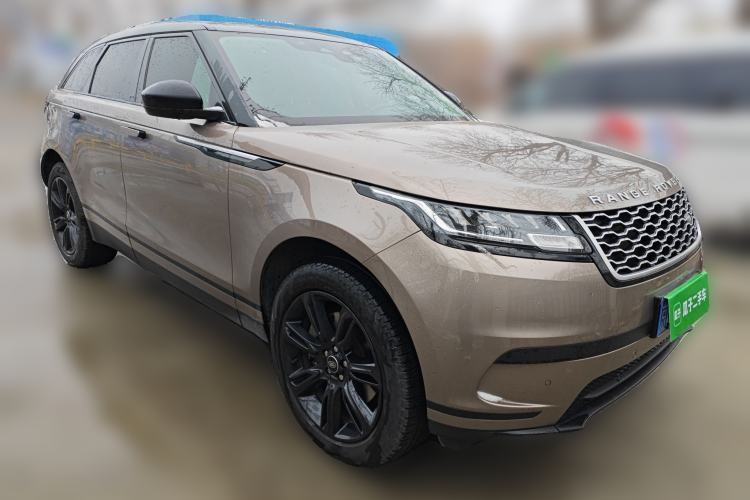 Used Land Rover Range Velar 2022 250 PS Front Right 45 Deg
