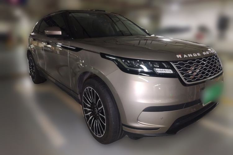 Used Land Rover Range Velar 2022 250 PS Front Right 45 Deg