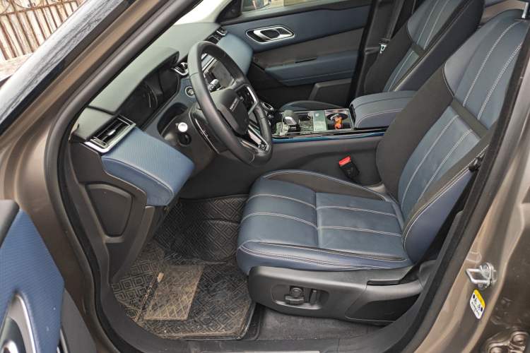Used Land Rover Range Velar 2022 250 PS Left Front Seat