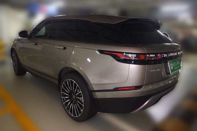 Used Land Rover Range Velar 2022 250 PS Rear Left 45 Deg