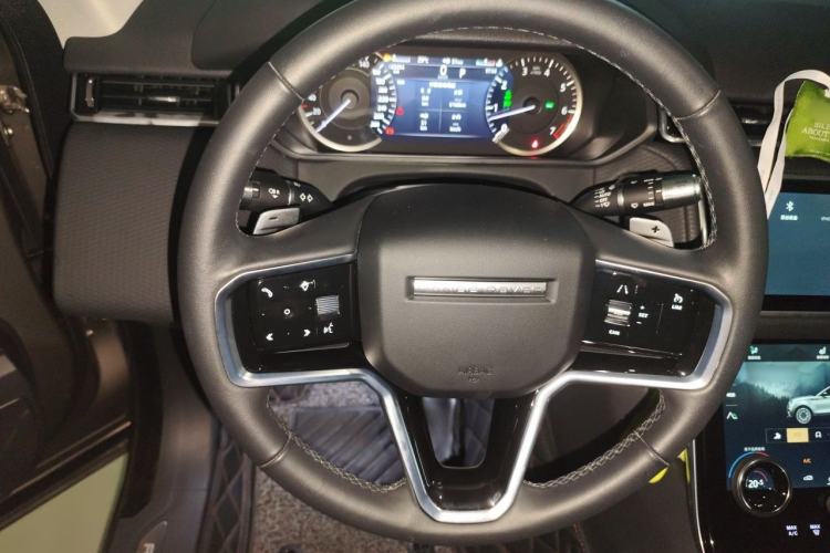 Used Land Rover Range Velar 2022 250 PS Steering Wheel