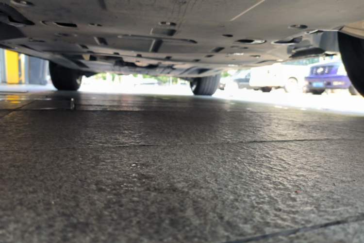 Used Land Rover Range Velar 2022 250 PS Chassis Front