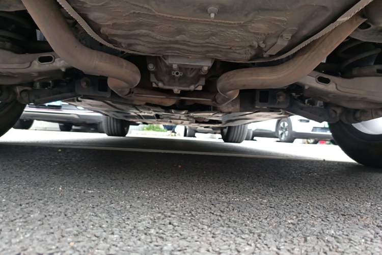 Used Land Rover Range Velar 2022 250 PS Chassis Front