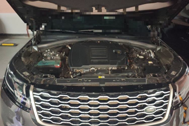 Used Land Rover Range Velar 2022 250 PS Sparkling Heritage Edition Engine Bay