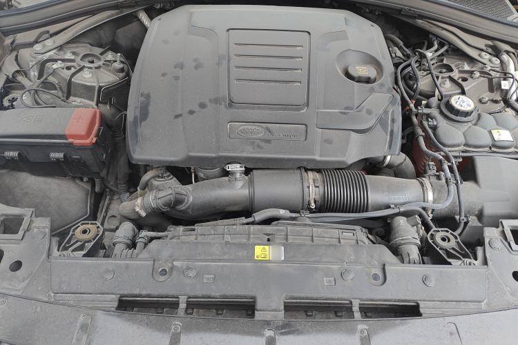 Used Land Rover Range Velar 2022 250 PS Sparkling Heritage Edition Engine Bay