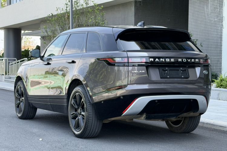 Used Land Rover Range Velar 2022 250 PS Sparkling Heritage Edition Exterior 2