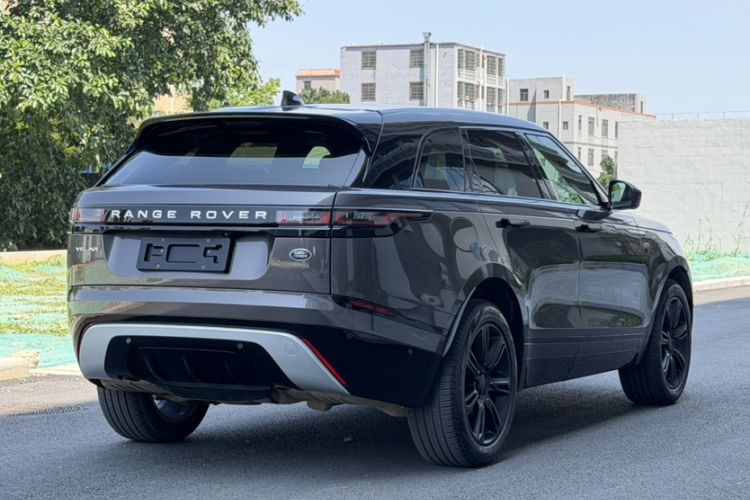 Used Land Rover Range Velar 2022 250 PS Sparkling Heritage Edition Exterior 4