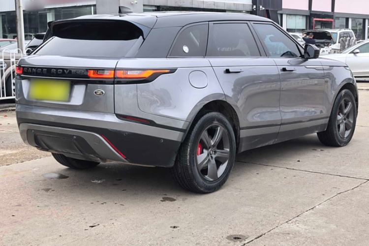 Used Land Rover Range Velar 2022 250 PS Exterior 4