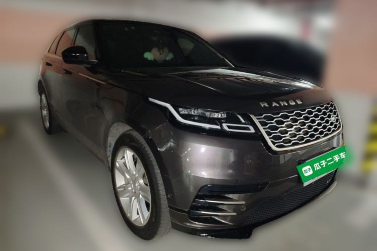 Used Land Rover Range Velar 2022 250 PS Sparkling Heritage Edition Front Right 45 Deg