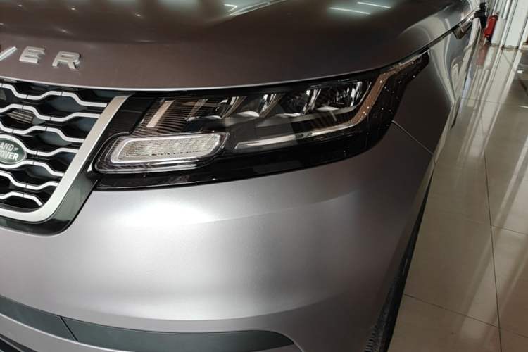 Used Land Rover Range Velar 2022 250 PS Left Front Headlight