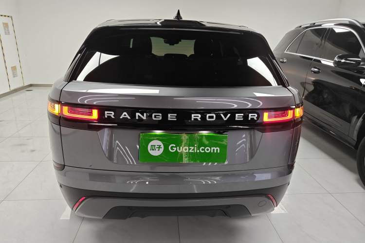 Used Land Rover Range Velar 2022 250 PS Rear