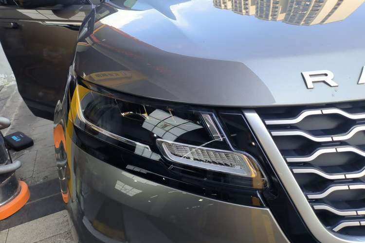 Used Land Rover Range Velar 2022 250 PS Right Front Headlight