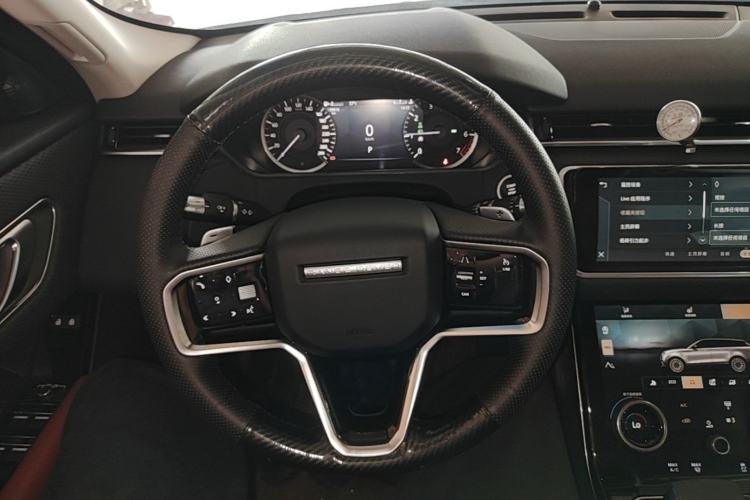 Used Land Rover Range Velar 2022 250 PS Steering Wheel