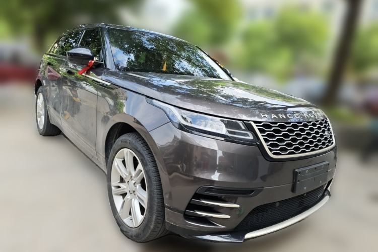 Used Land Rover Range Velar 2022 250 PS Sparkling Heritage Edition Front Right 45 Deg
