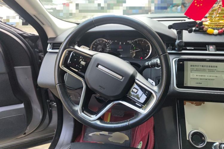 Used Land Rover Range Velar 2022 250 PS Steering Wheel