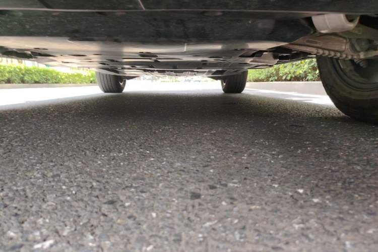 Used Land Rover Range Velar 2022 250 PS Chassis Front