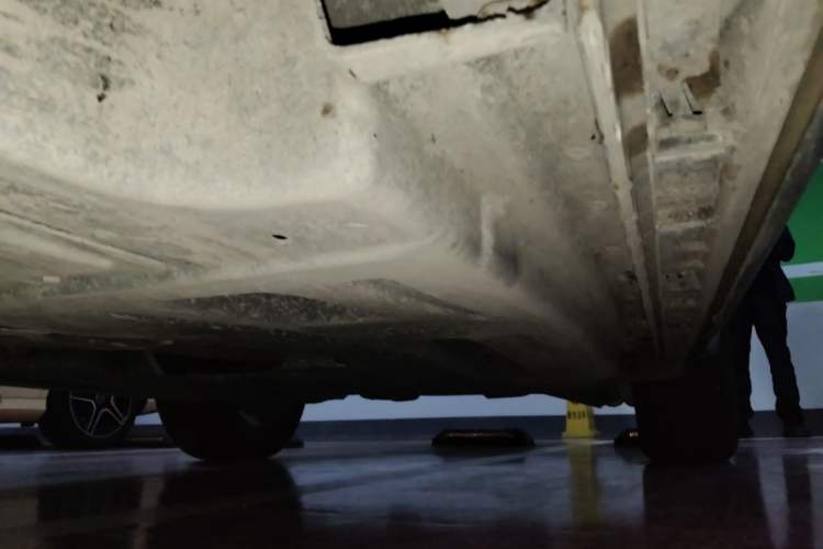 Used Land Rover Range Velar 2022 250 PS Chassis Front Left