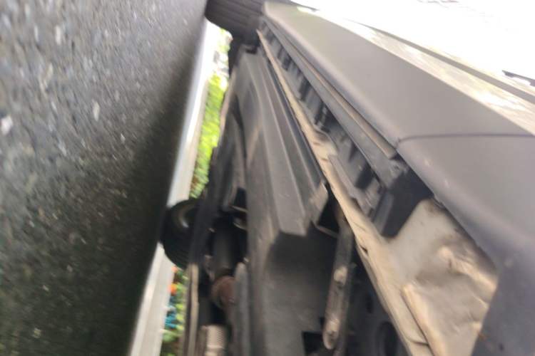Used Land Rover Range Velar 2022 250 PS Chassis Front Right