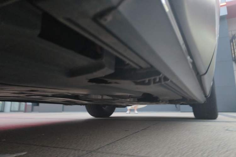 Used Land Rover Range Velar 2022 250 PS Chassis Rear Right
