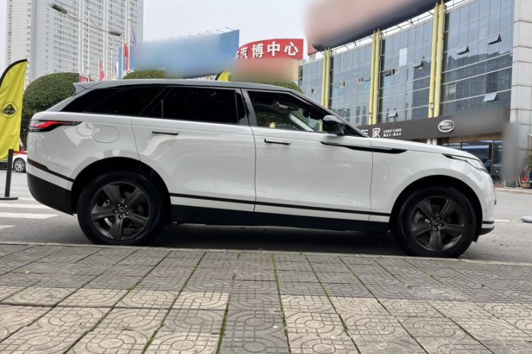 Used Land Rover Range Velar 2022 250 PS Exterior 7