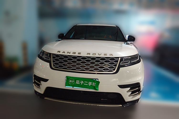 Used Land Rover Range Velar 2022 250 PS Sparkling Heritage Edition Front
