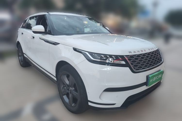 Used Land Rover Range Velar 2022 250 PS Front Right 45 Deg