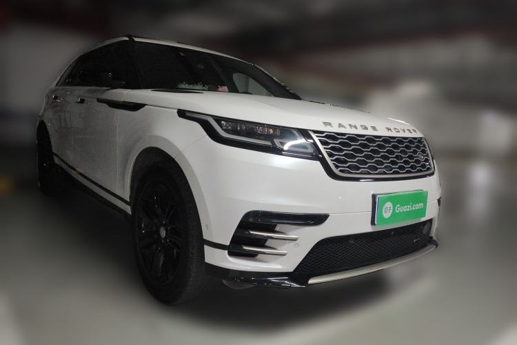 Used Land Rover Range Velar 2022 250 PS Front Right 45 Deg