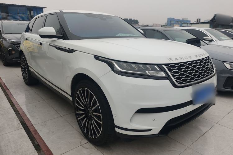 Used Land Rover Range Velar 2022 250 PS Front Right 45 Deg