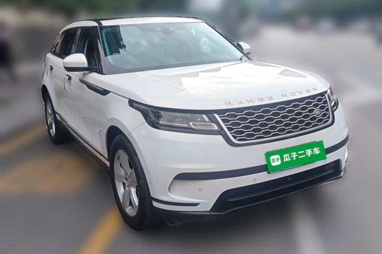 Used Land Rover Range Velar 2022 250 PS Front Right 45 Deg