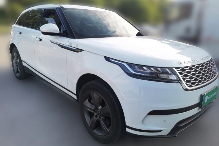 Used Land Rover Range Velar 2022 250 PS Front Right 45 Deg