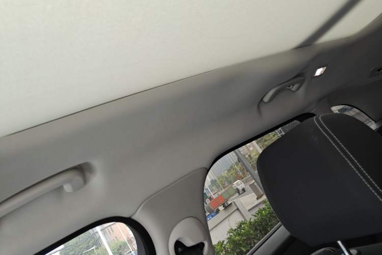 Used Land Rover Range Velar 2022 250 PS Headliner