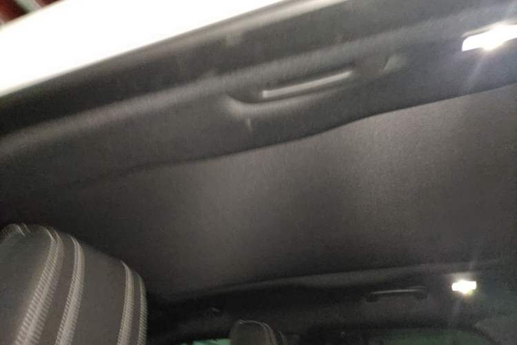 Used Land Rover Range Velar 2022 250 PS Headliner