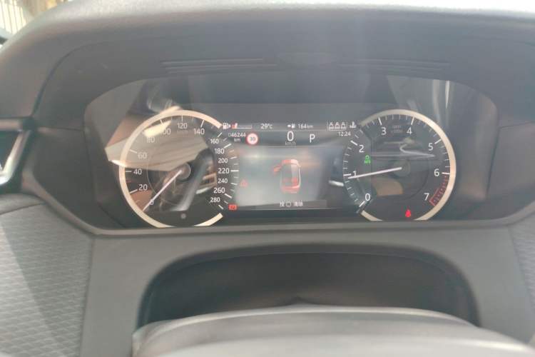 Used Land Rover Range Velar 2022 250 PS Instrument Cluster