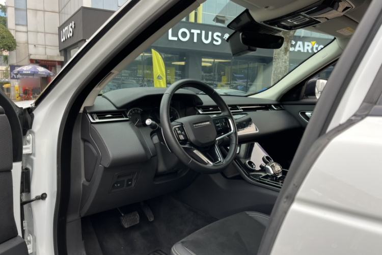 Used Land Rover Range Velar 2022 250 PS Interior 8