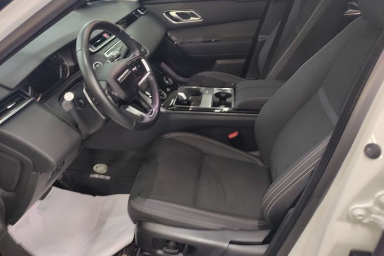 Used Land Rover Range Velar 2022 250 PS Left Front Seat