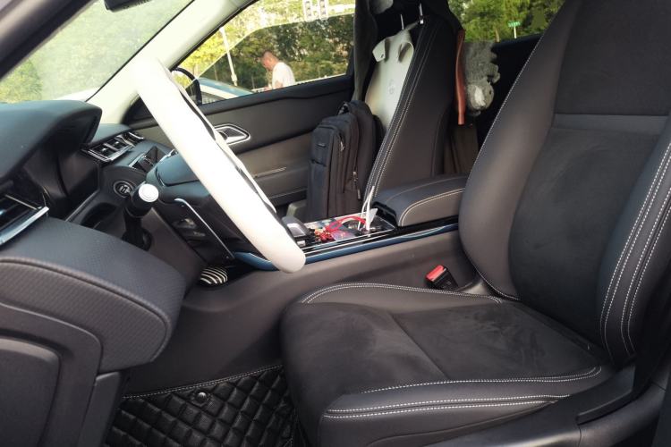 Used Land Rover Range Velar 2022 250 PS Left Front Seat