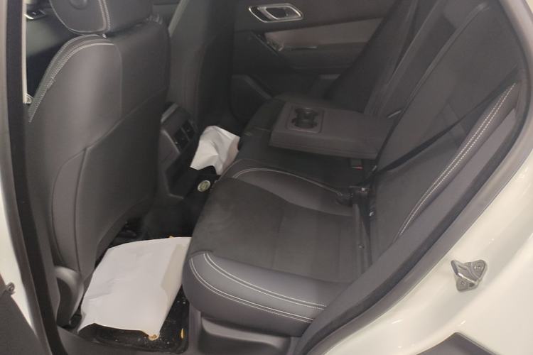 Used Land Rover Range Velar 2022 250 PS Left Rear Seat