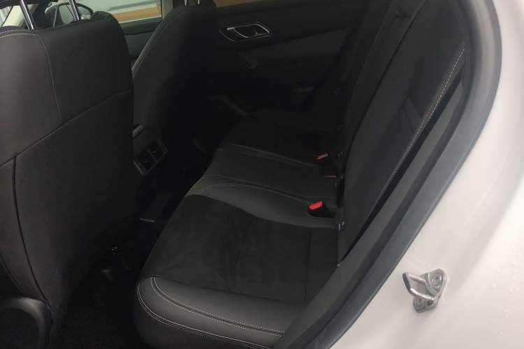 Used Land Rover Range Velar 2022 250 PS Left Rear Seat