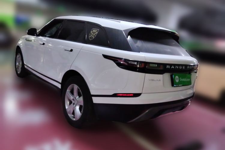 Used Land Rover Range Velar 2022 250 PS Rear Left 45 Deg